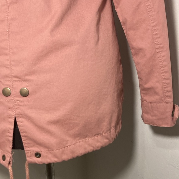 CM3 Outfitters Button / Zipper Jacket - Picture 10 of 11